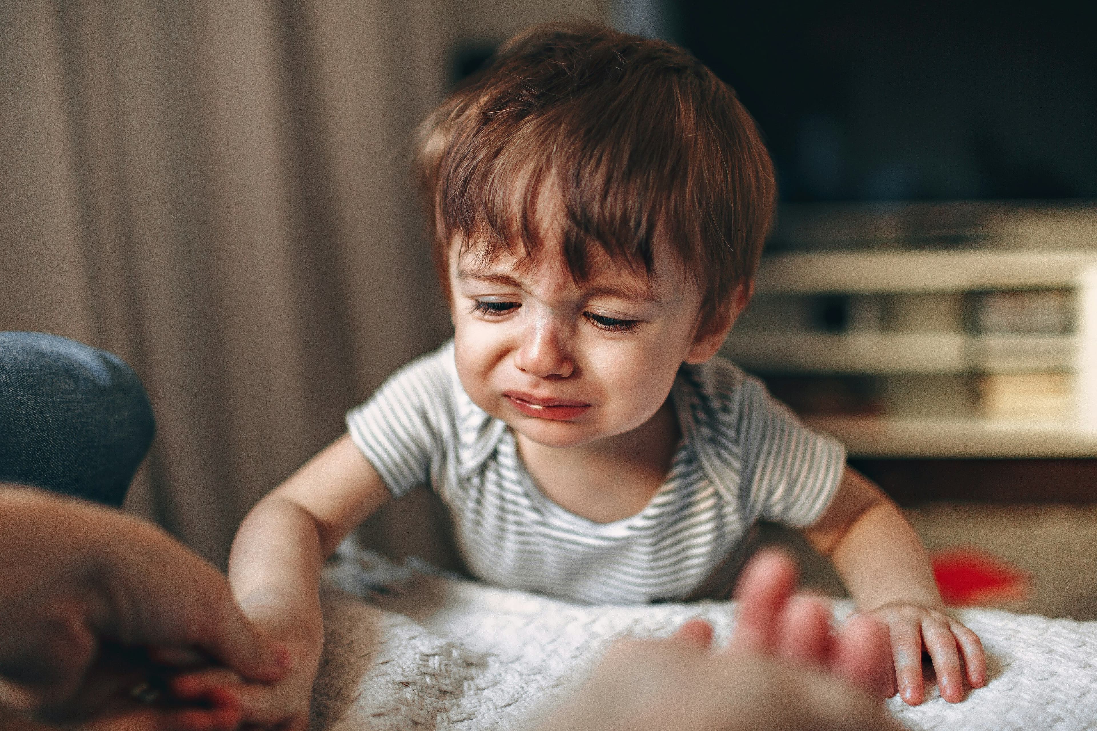 Constipation chez l'enfant : causes, symptômes et solutions naturelles